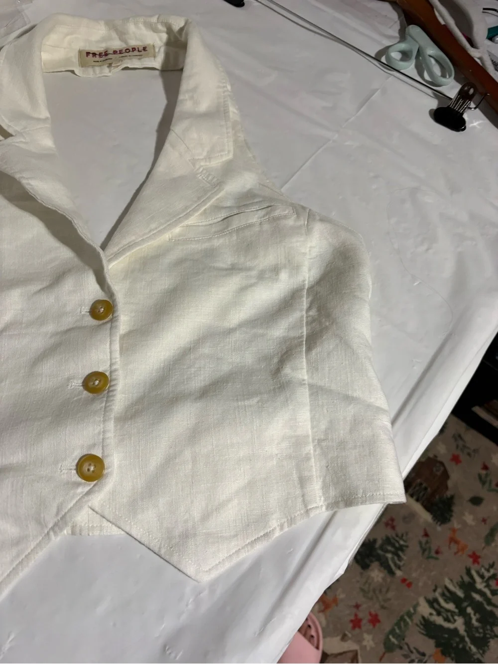 Free People Cream Sleeveless Button-Front Vest with Pointed Hem